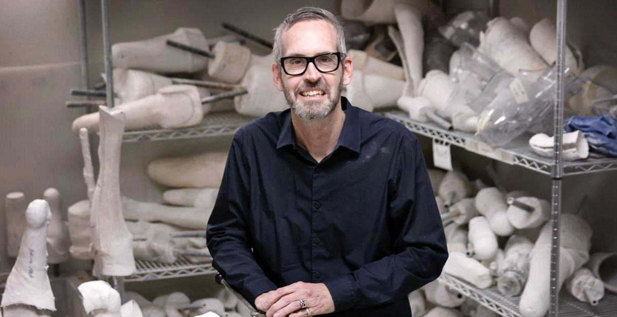 Dallas Morning News: This artist went from making sculptures to making limbs, changing his patients’ lives
